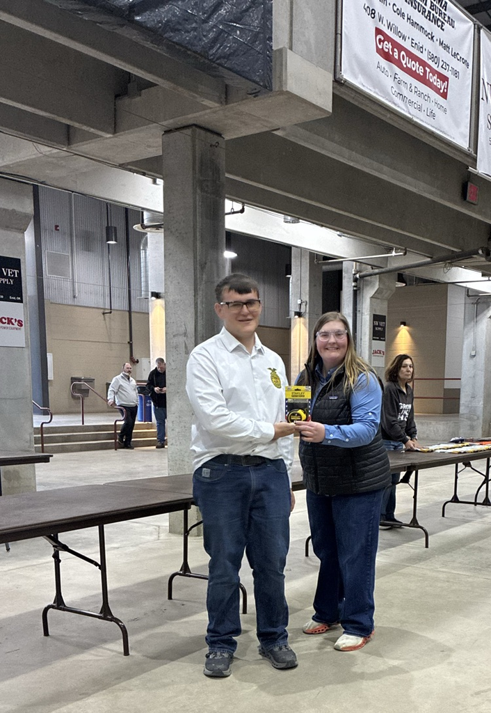 Cooper with his showmanship prize!