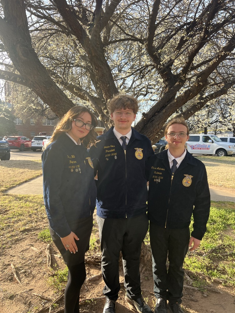 Speakers at NWOSU contest. 