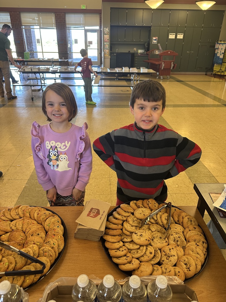 literacy family engagement night at Elementary 