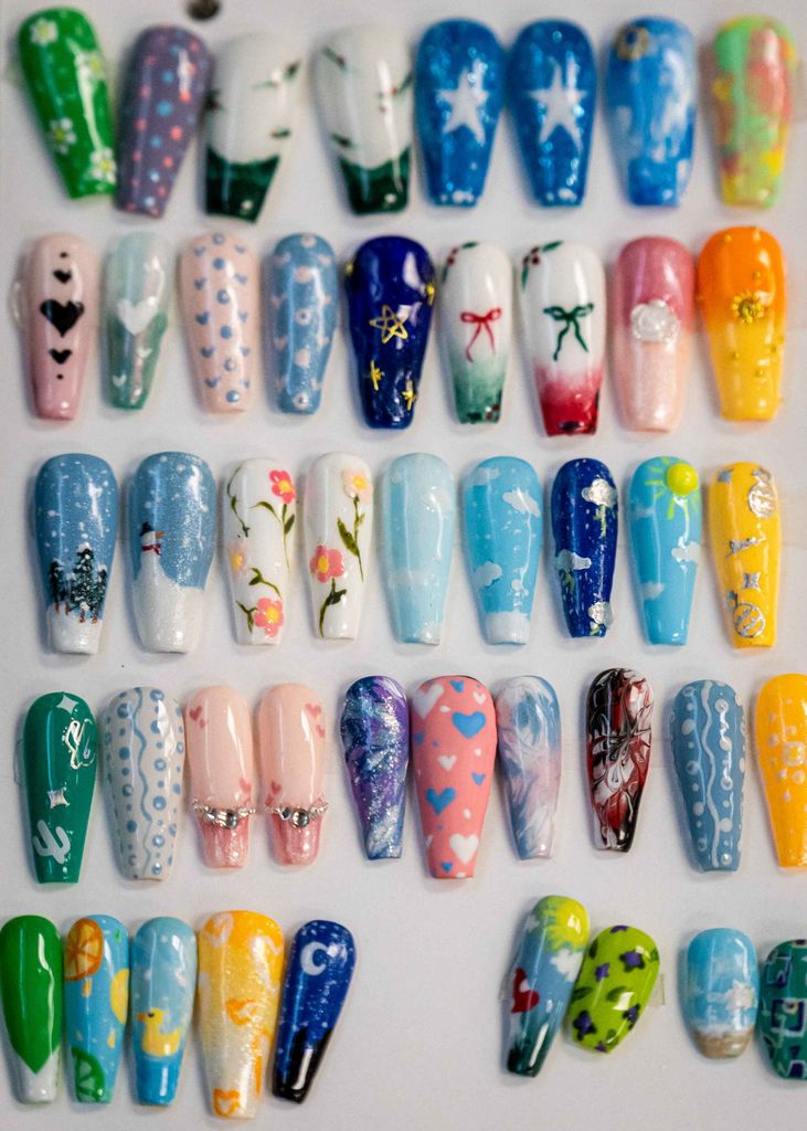 HomeLink highlights of students creating 