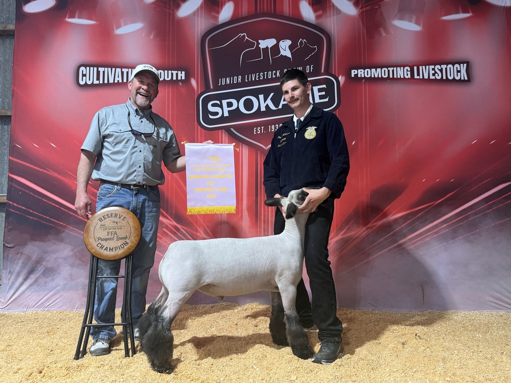 FFA Junior livestock photos of students and their animals
