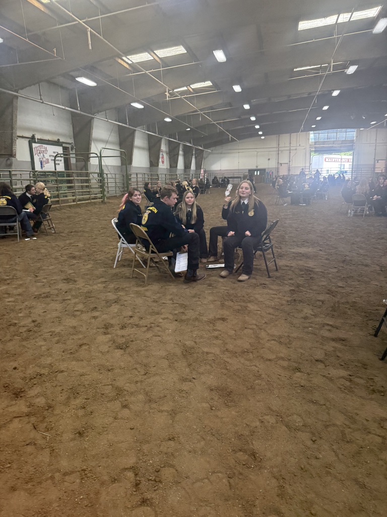 FFA horse judging team working