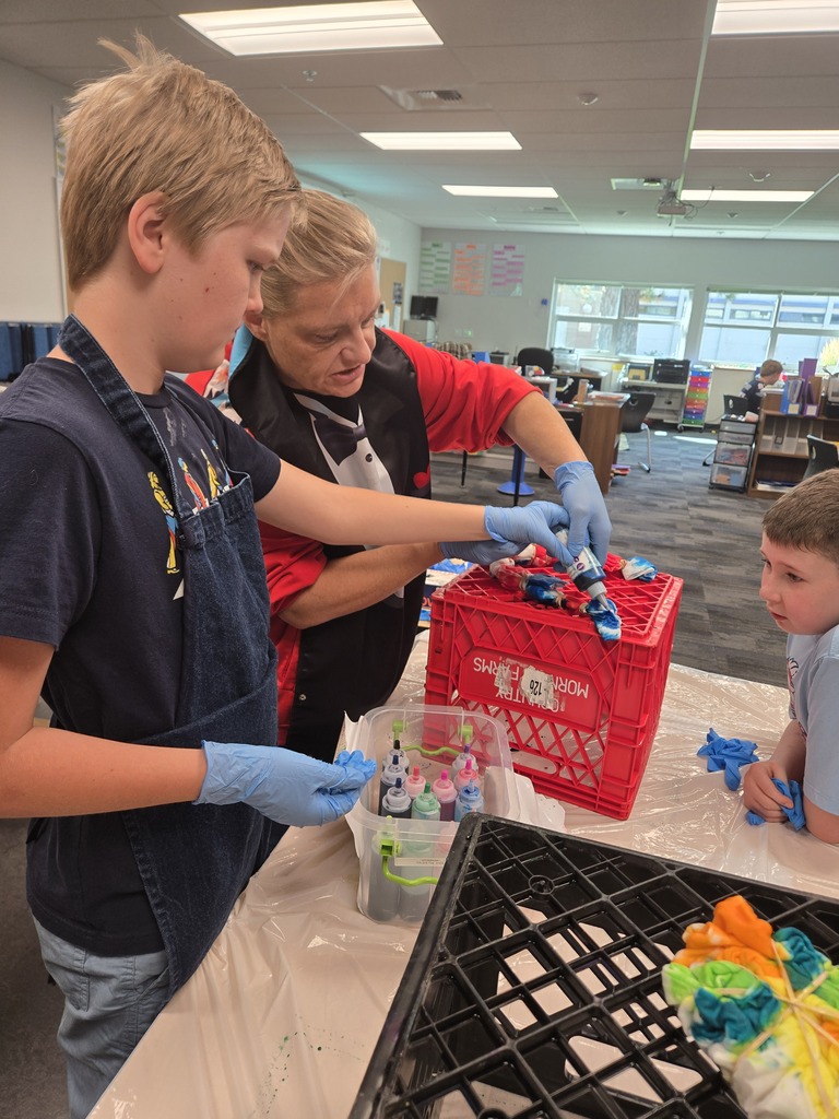 Tie Dye at Deer Park Middle School