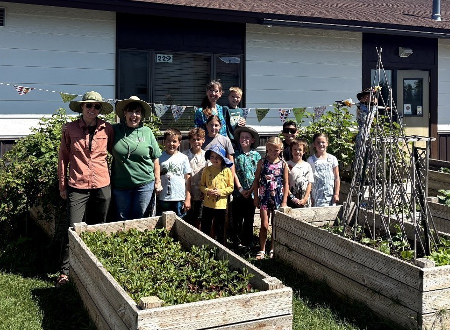 gardeners saying goodbye