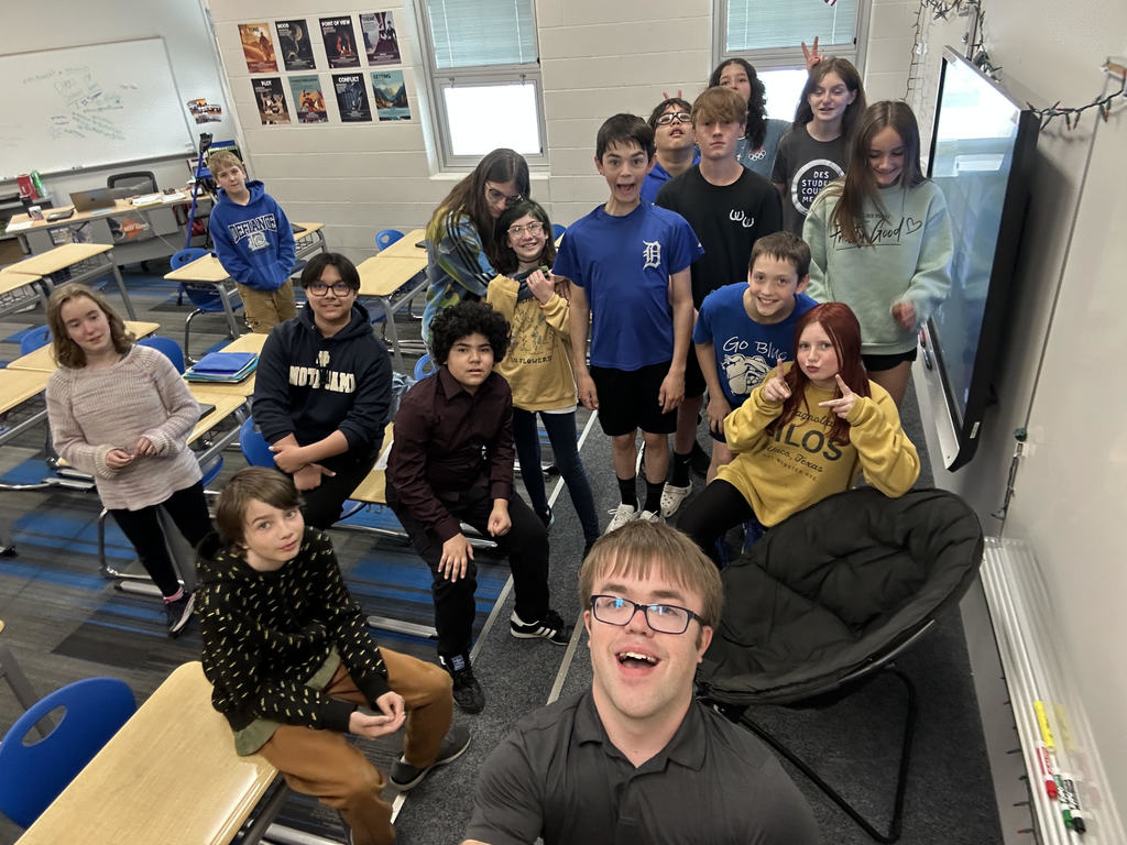 Mr. Manson's class poses for a selfie