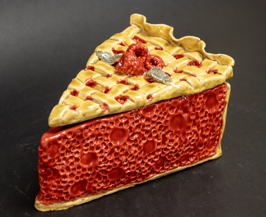 ceramic pie box