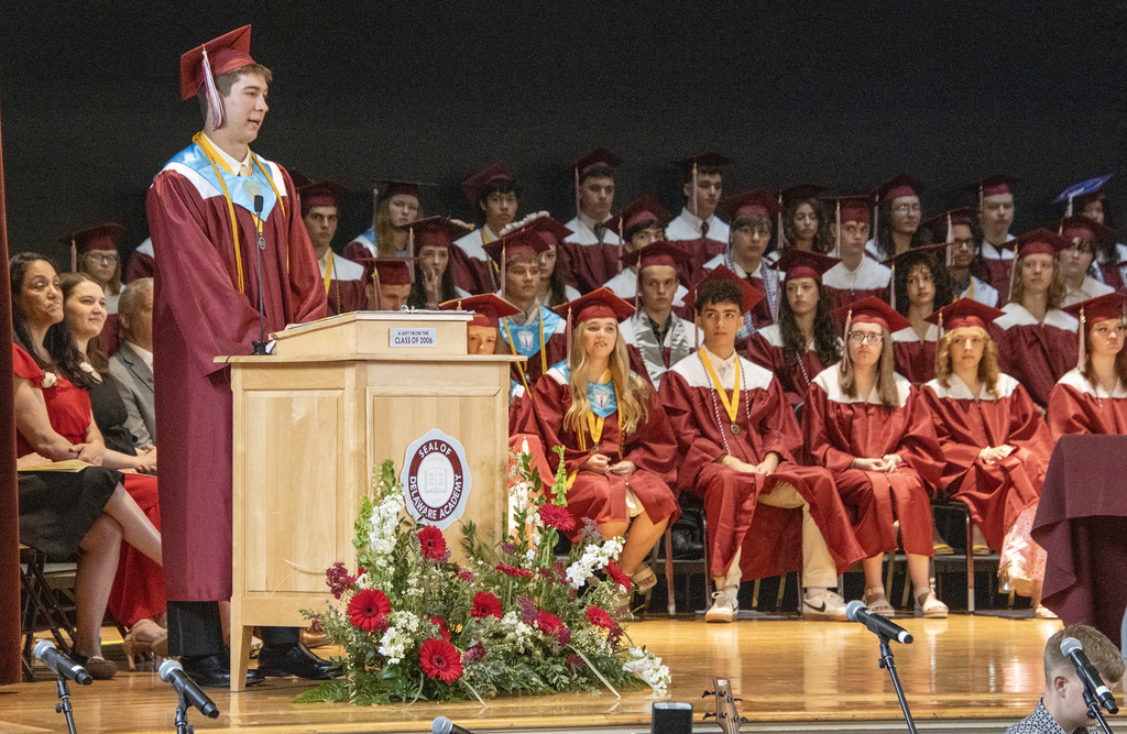 valedictorian addresses audience