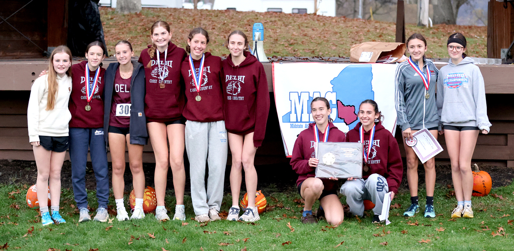 DA/SK girls cross country team