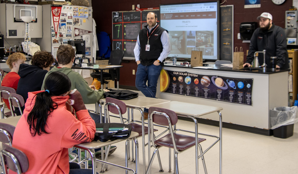 Schoolhouse Construction Management speaks to students