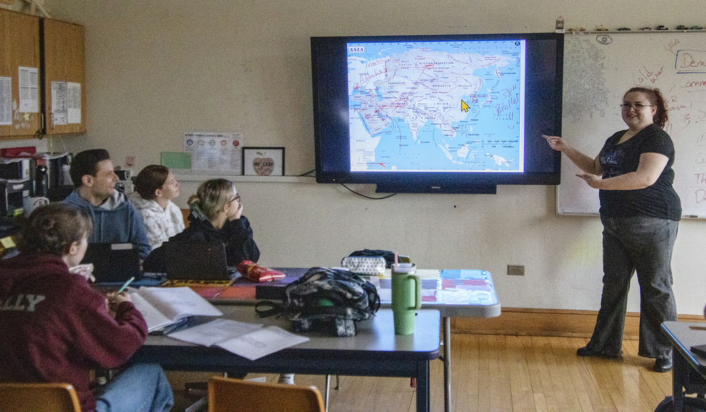 student teaches a lesson in Mr. Gray's room