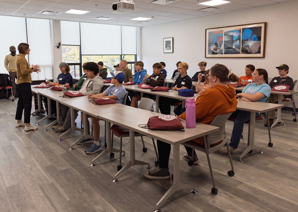 exercise science speaker talks to students