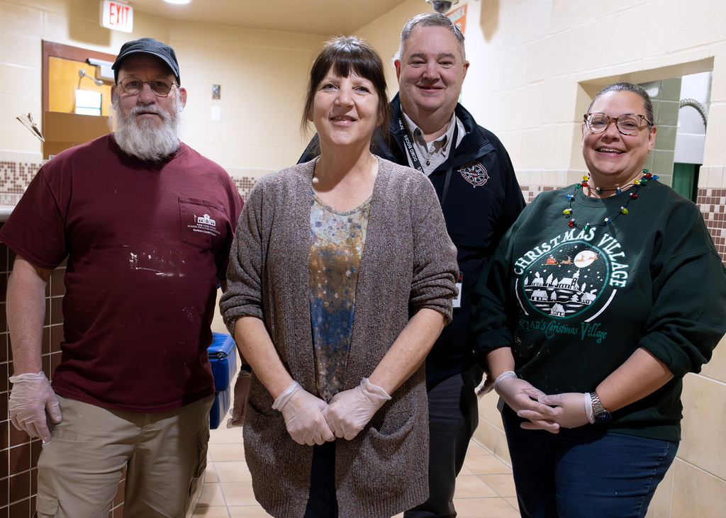 servers from the Support Services Center