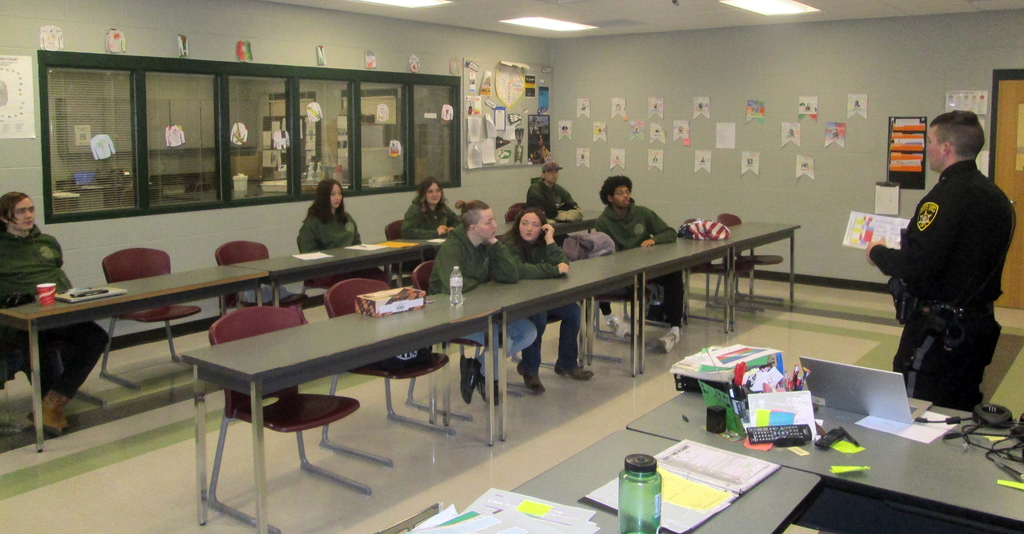 Deputy Elmore speaks to class