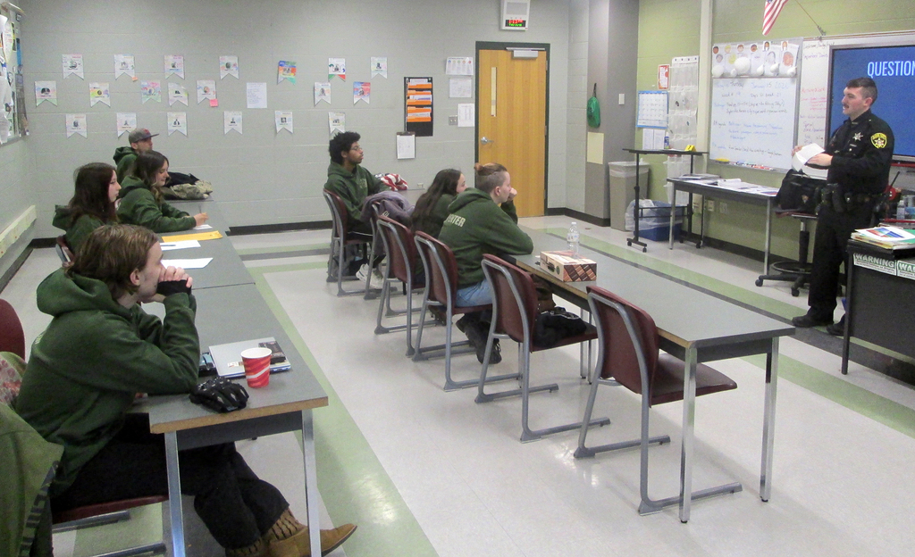 Deputy Elmore speaks to class