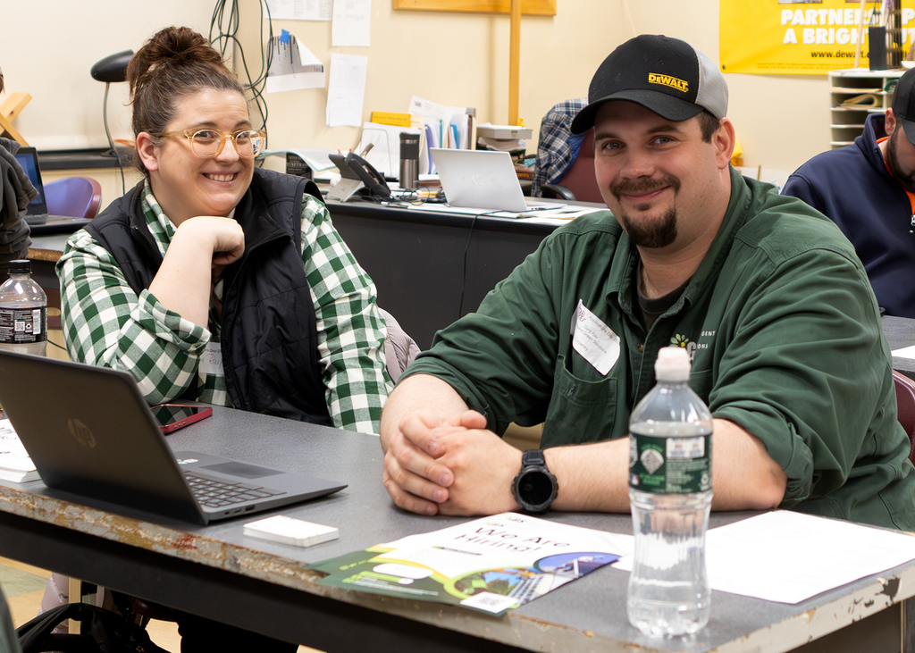 2 reps from Intelligent Green Solutions