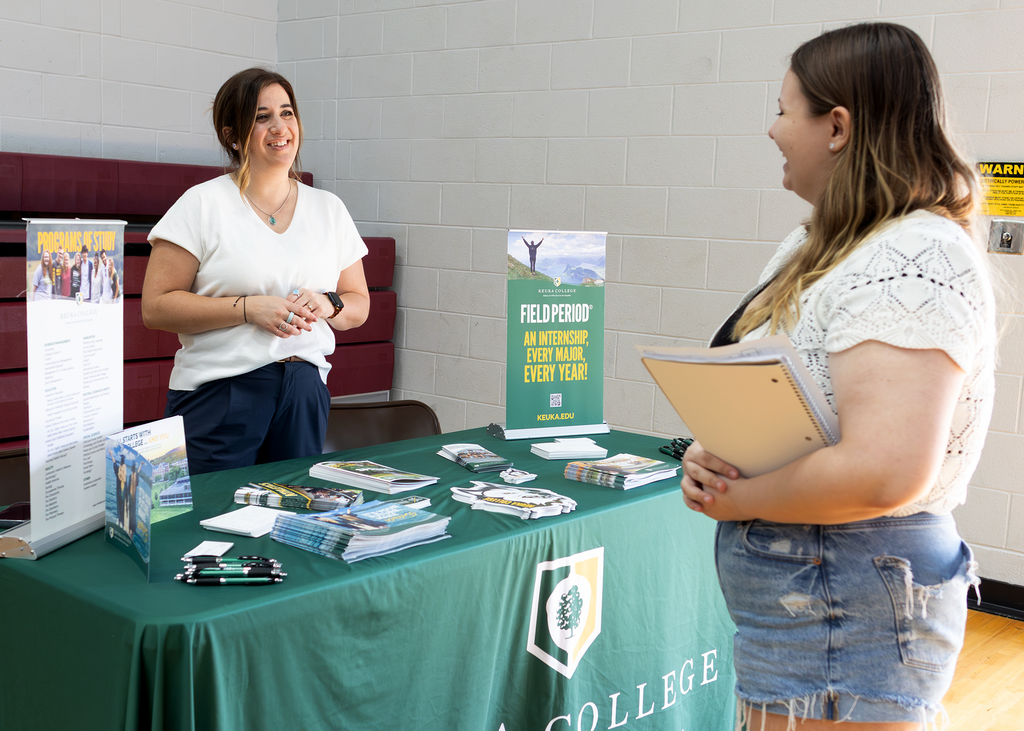 student and a recruiter at the college & career fair