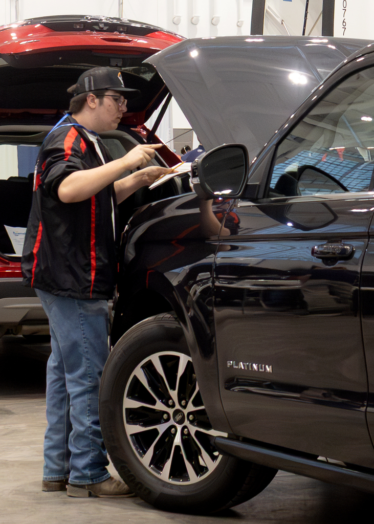 student competing in SkillsUSA contest