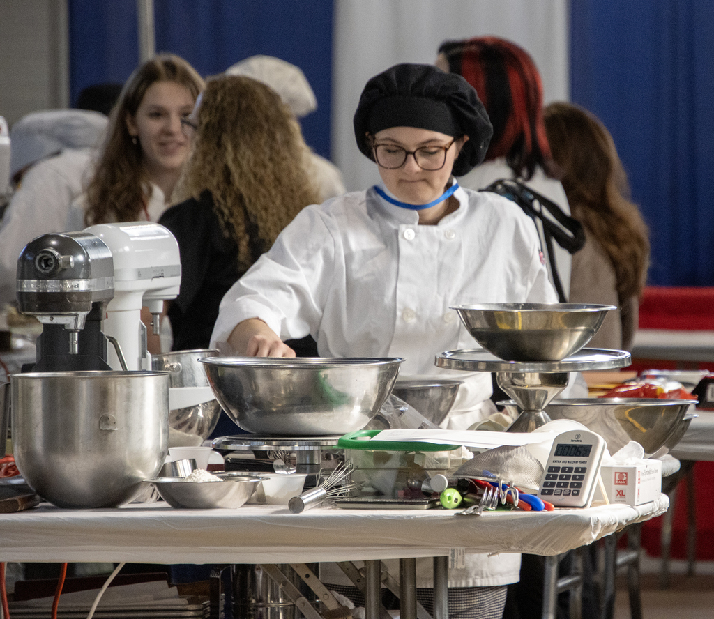 student competing in SkillsUSA contest