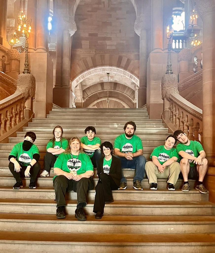group picture on steps of capitol