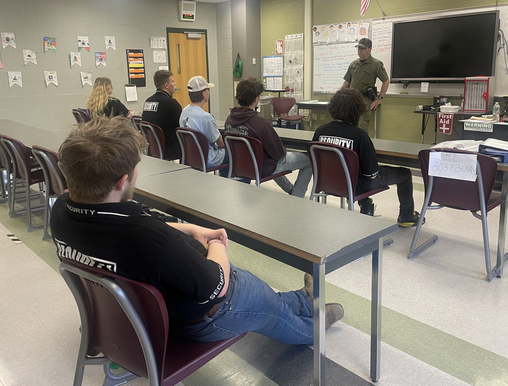 Forest Ranger speaks with students in classroom
