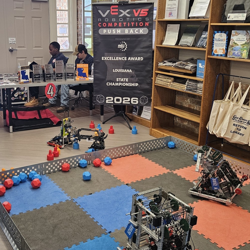DCS Robotics volunteering at the Richland Parish Library