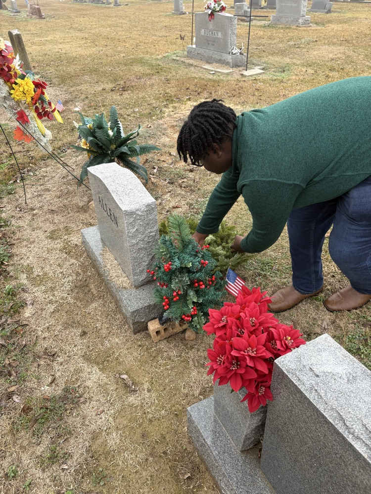 Wreaths Across America