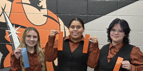 Oral Interp Award winners