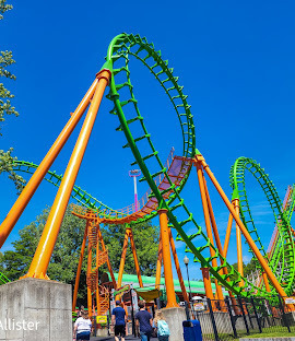 SIX FLAGS