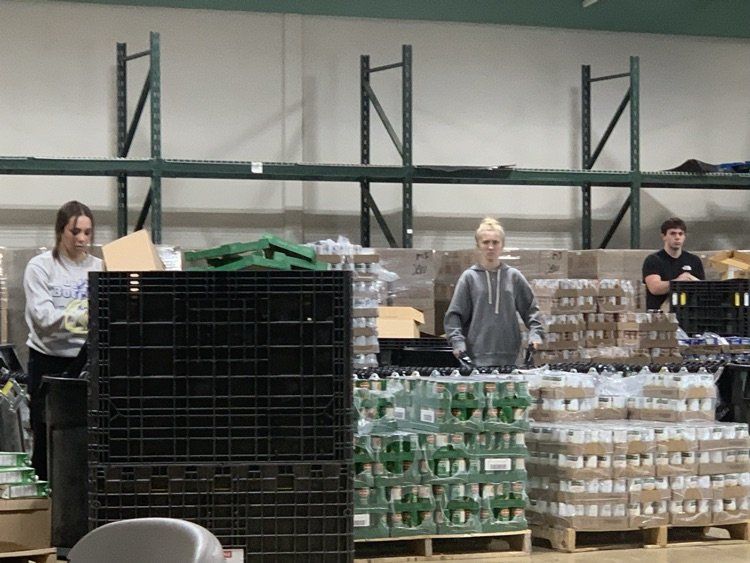 students at food bank 