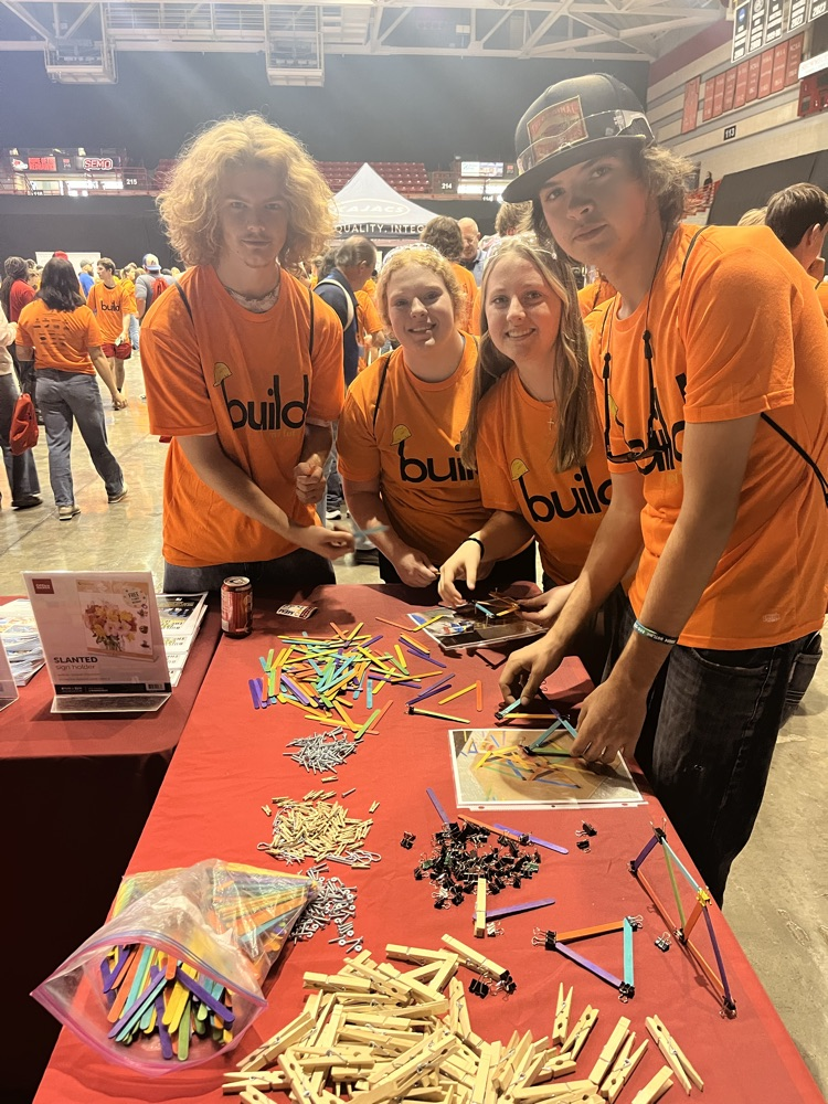 DHS students take part in a vendor station.