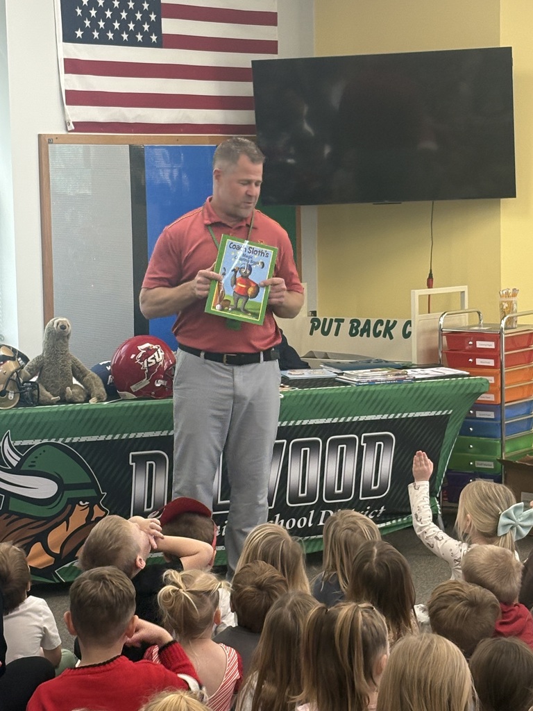 Coach Sloth reading Sammy Sloth