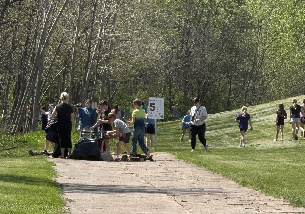4th 5th Earth Day Clean Up