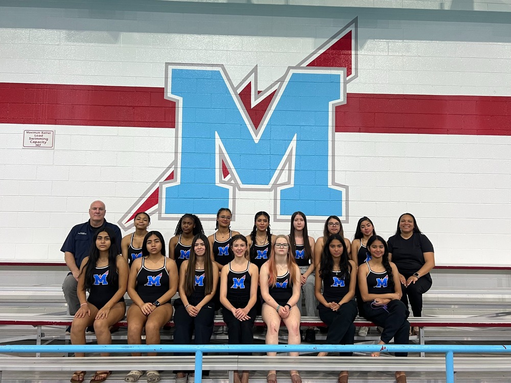 GirlsSwim