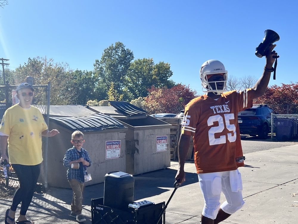 Halloween Parade start