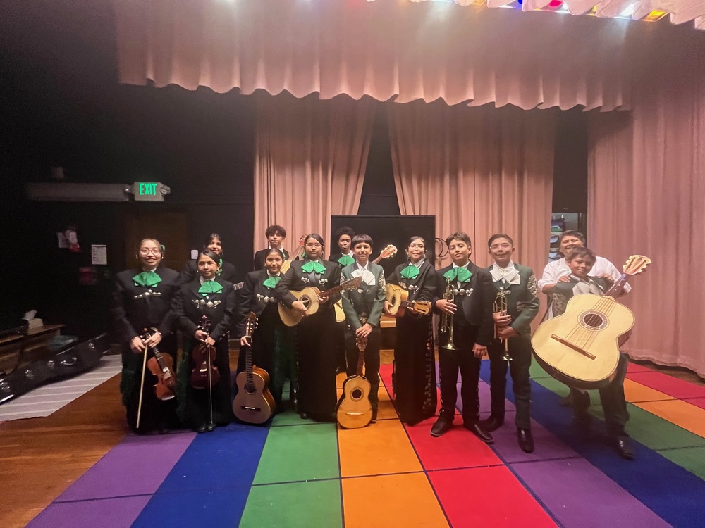 Mariachi Juvenil de Bryant-Webster