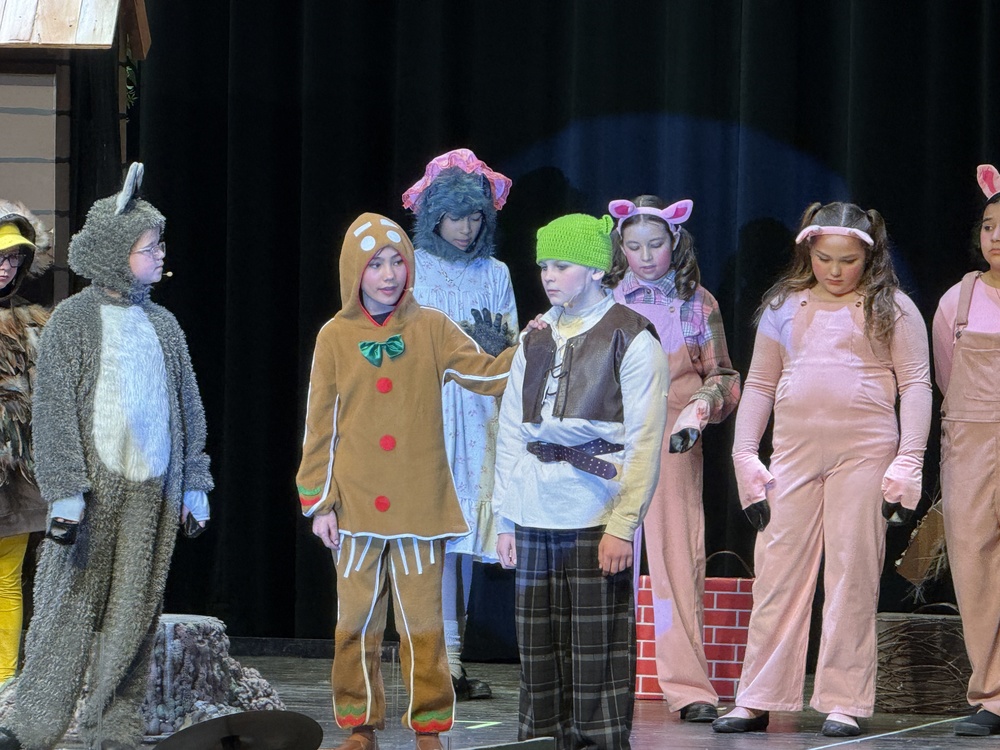 Students perform Shrek Kids