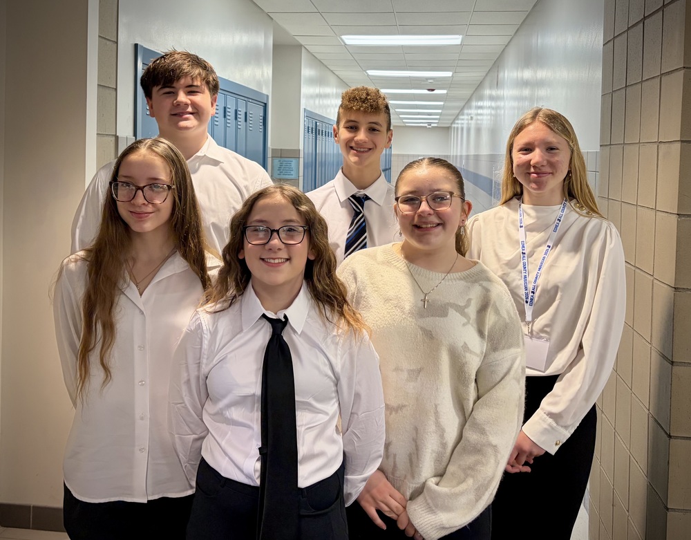 ECMEA JH students pose for a photo