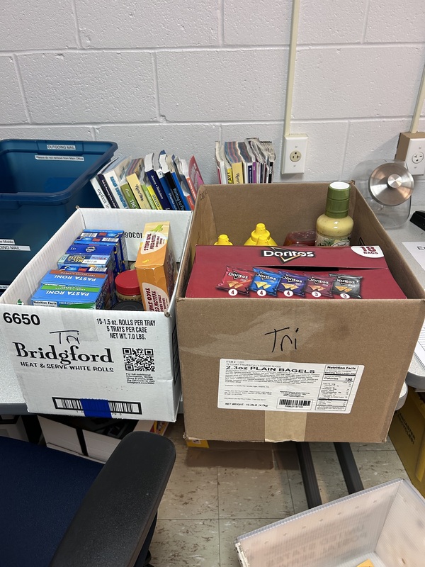 Wildcat Summer Stock Up at the food pantry.