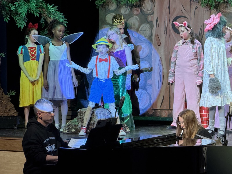 Students perform Shrek Kids