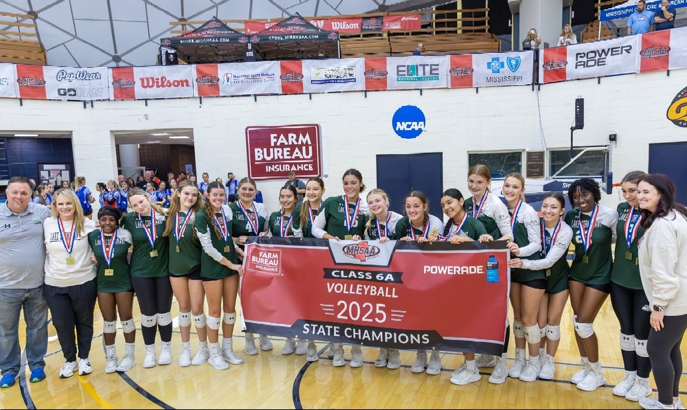 2025 Volleyball Team State Champs