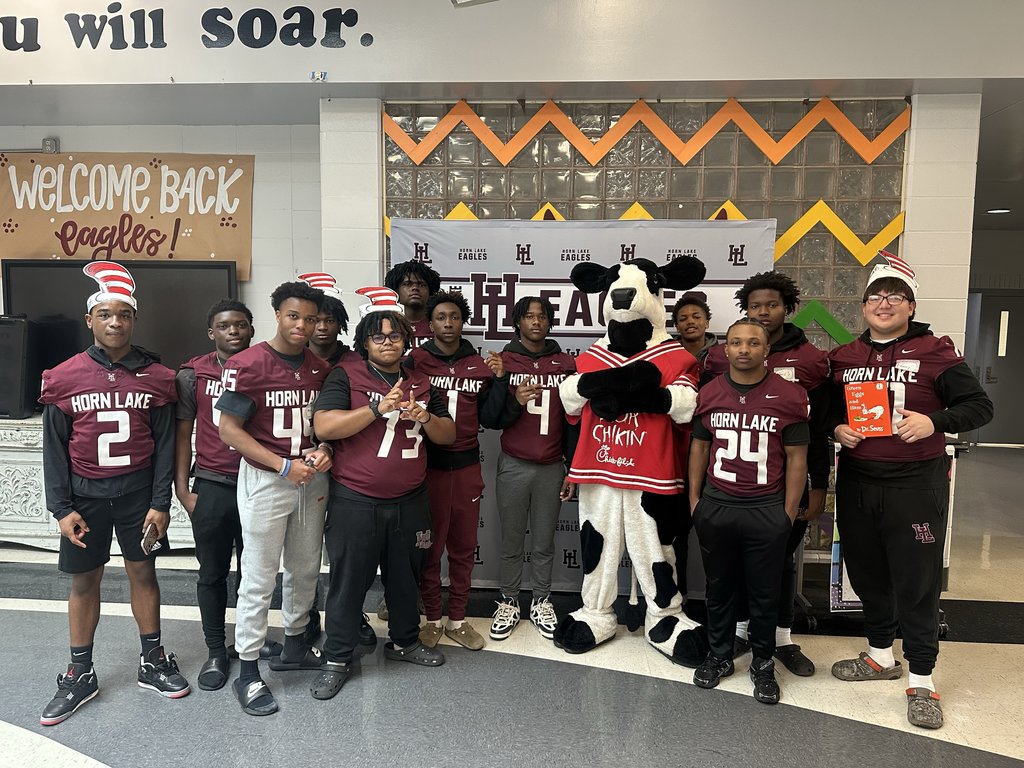 HLHS Football team athletes read to Horn Lake Intermediate Students