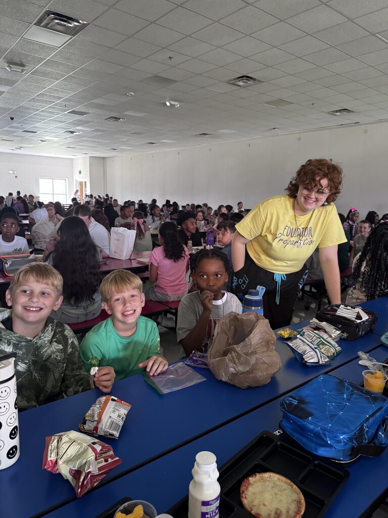 ed prep student helping with lunch