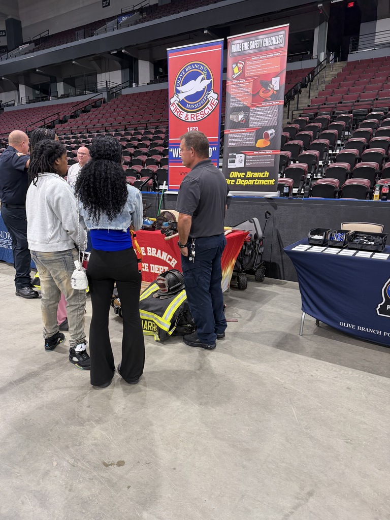 DCS Senior College & Career Fair