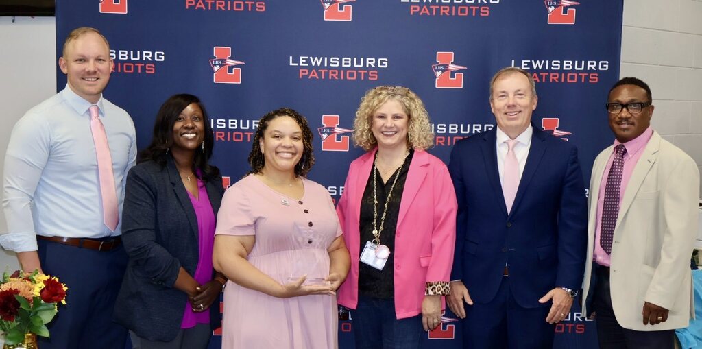 Mrs. Glasper and administration