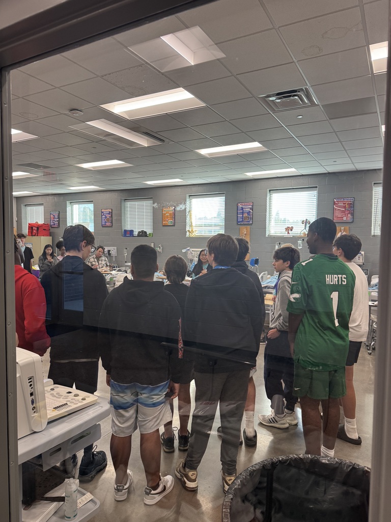 HMS students tour CTC West