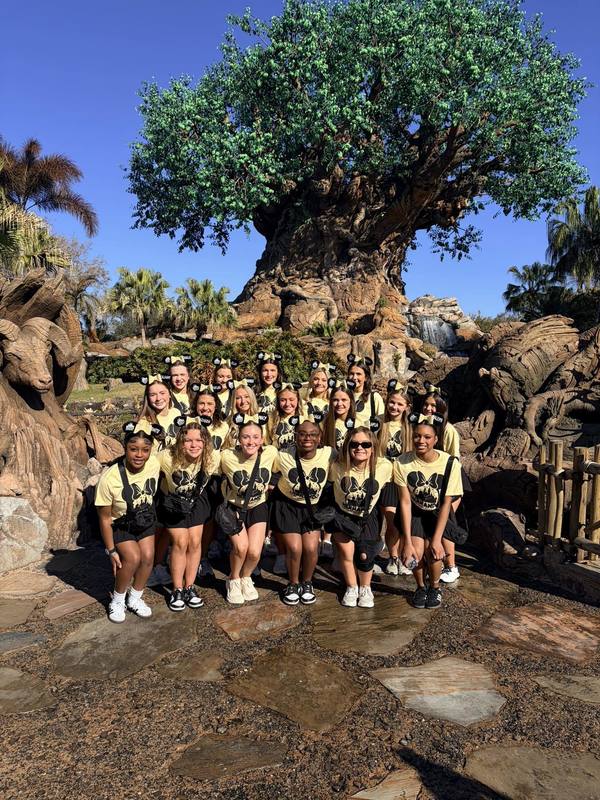 HHS Dance team in Orlando for their Nationals 2026