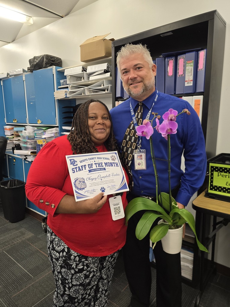 photo of DHS principal and teacher