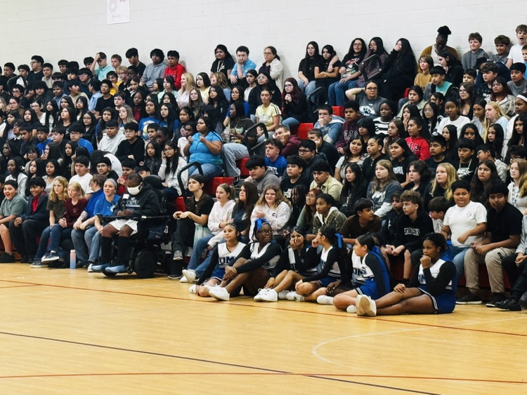 kids at pep rally