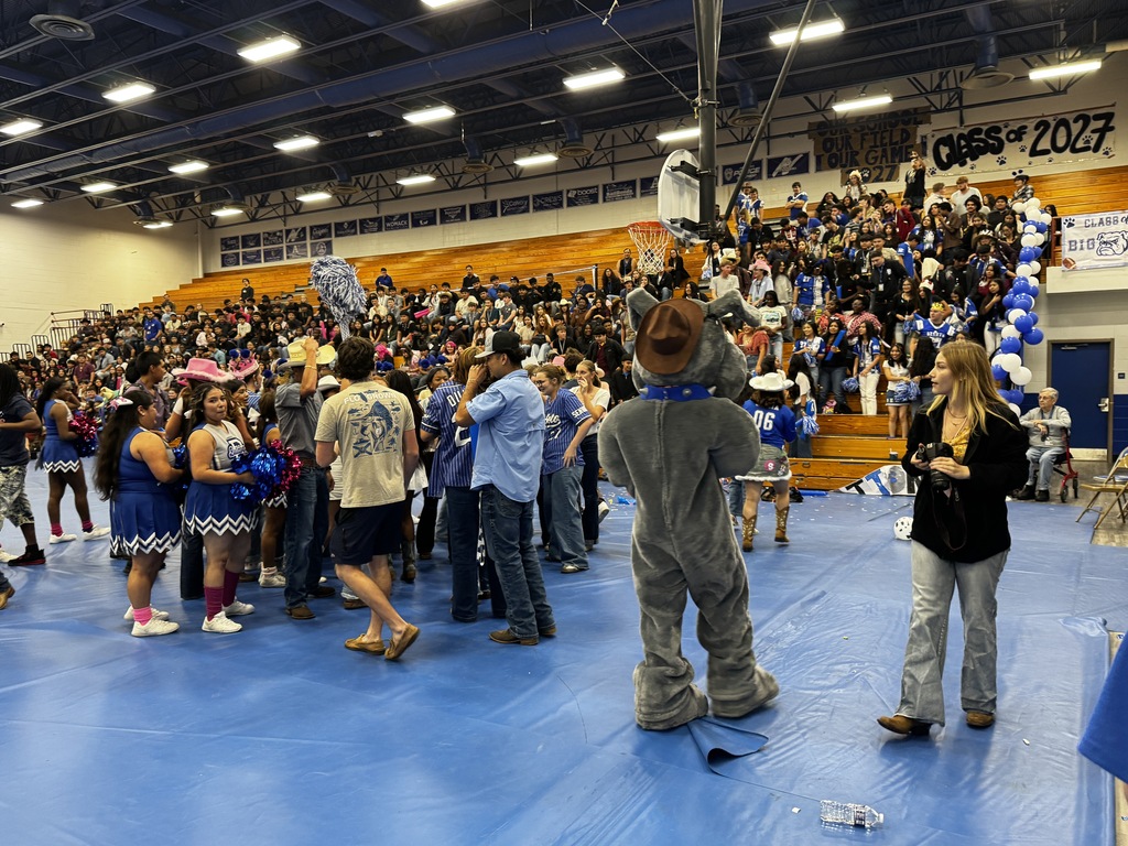 students at pep rally