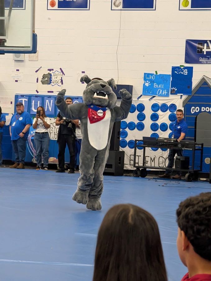DHS mascot "Spike" 